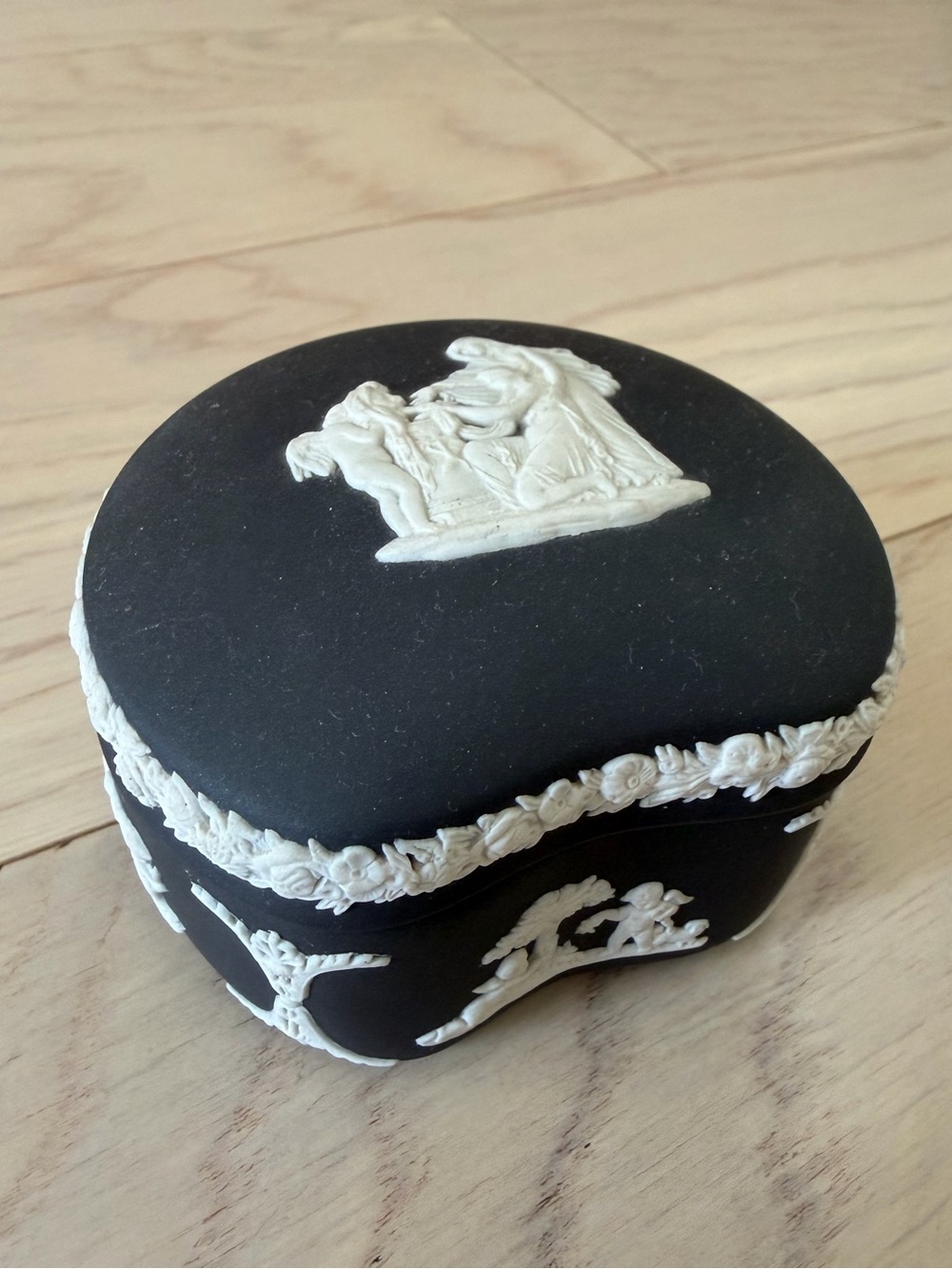 Vintage Wedgwood Black Basalt Jasperware Kidney Trinket Box - Rare Find